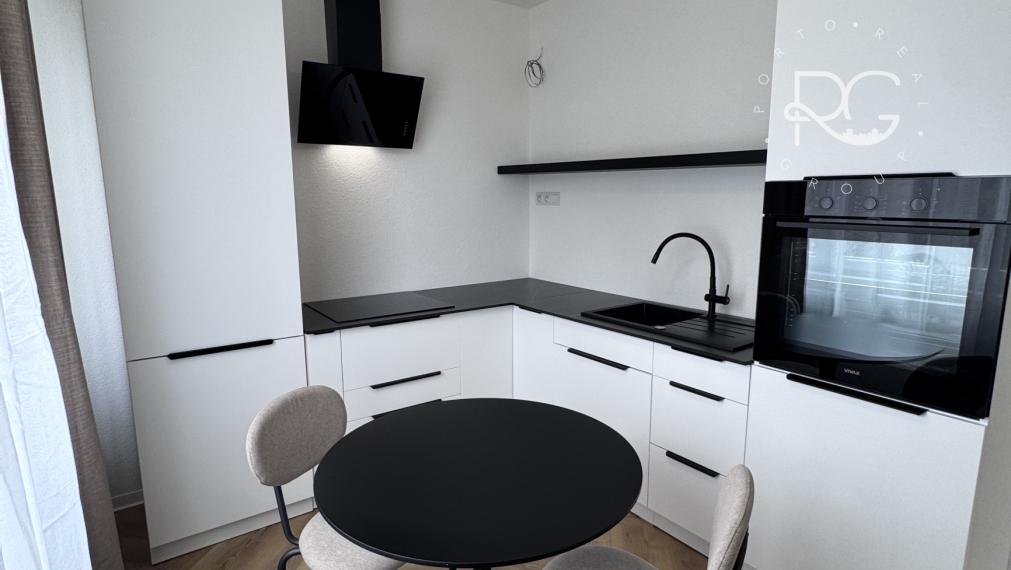 Dizajnový 1-izbový byt v Brezne