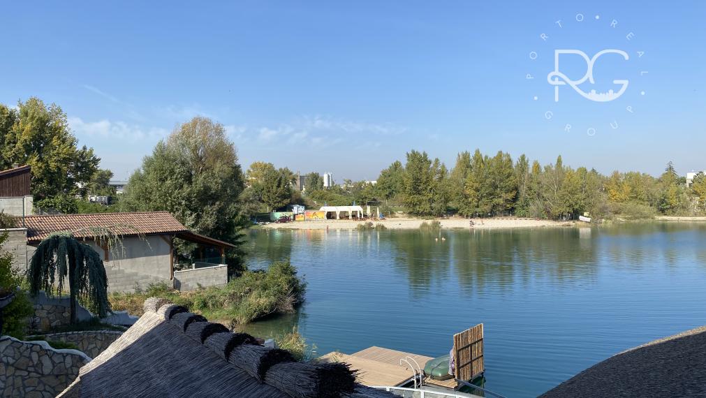 =PREDANÉ= Krásny 2izb apartmán vo veľmi lukratívnej lokalite na brehu jazera Nové Košariská - možnosť odpočtu DPH