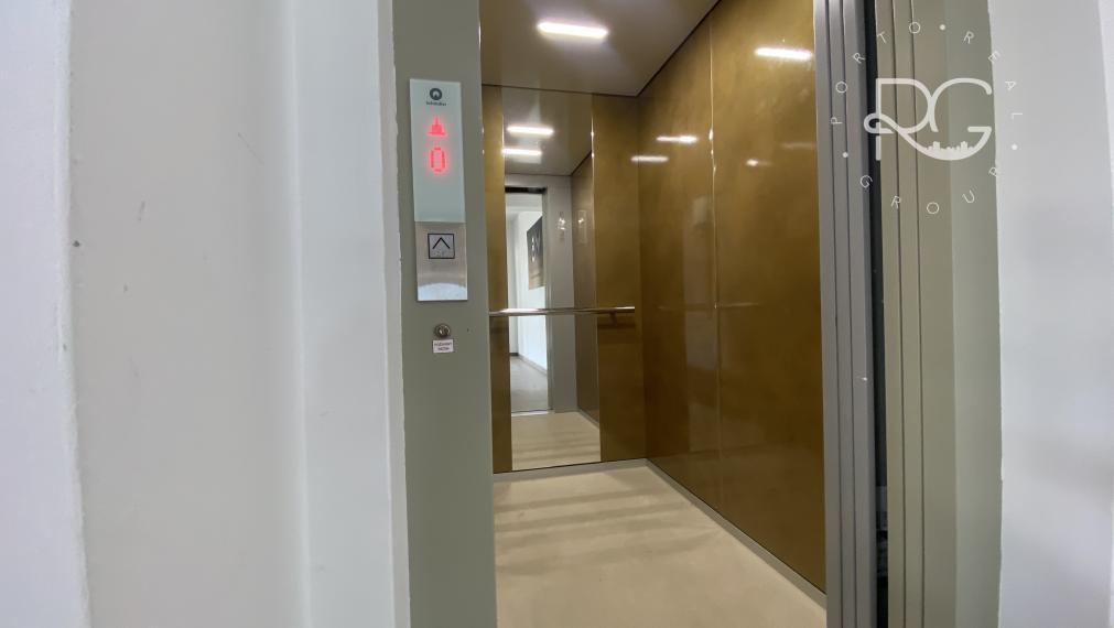 =PRENAJATÉ= Úplne nový zariadený moderný 1izb byt s loggiou, pivnicou a parkovaním v Miloslavove