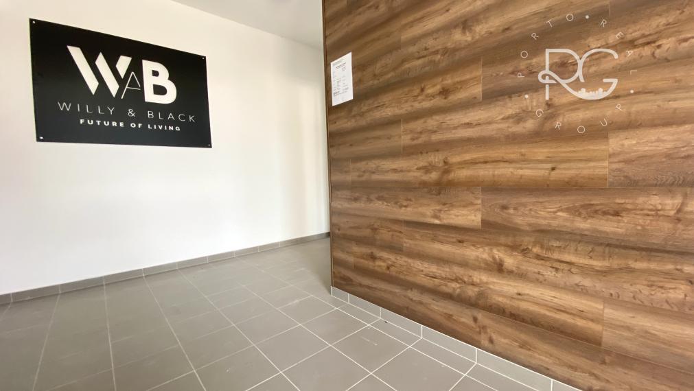 =PRENAJATÉ= Úplne nový zariadený moderný 1izb byt s loggiou, pivnicou a parkovaním v Miloslavove