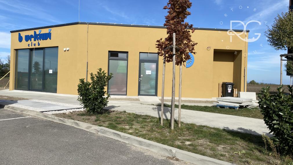 =PRENAJATÉ= Úplne nový zariadený moderný 1izb byt s loggiou, pivnicou a parkovaním v Miloslavove