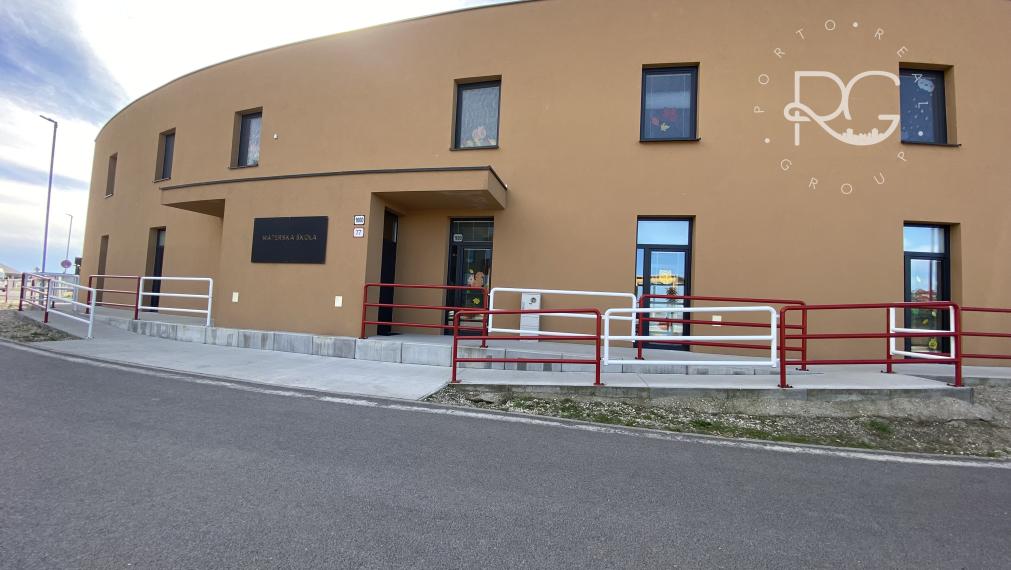 =PRENAJATÉ= Úplne nový zariadený moderný 1izb byt s loggiou, pivnicou a parkovaním v Miloslavove