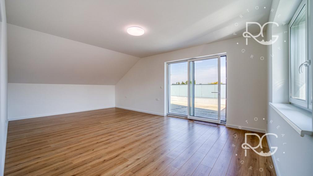 =PRENAJATÉ= Exkluzívny úplne nový 6izb RD vo Štvrtku na Ostrove na prenájom