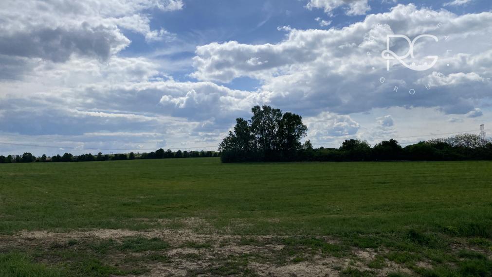 Pozemky v krásnom prostredí v Bernolákove za priaznivú cenu vhodné aj investične-možné kúpiť aj jednotlivo