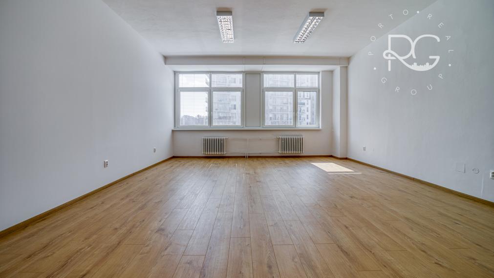 Na prenájom kancelária 39,29 m2 Wolkrova, Bratislava V – Petržalka