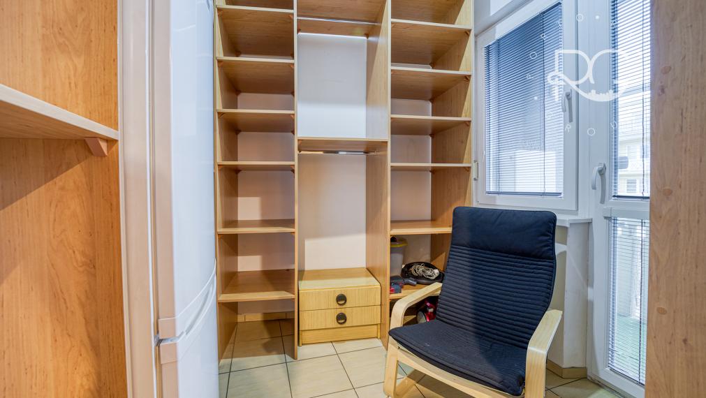 = REZERVOVANÉ = Staromestské bývanie v 3,5-izbovom byte v Bratislave I – Krížna ulica