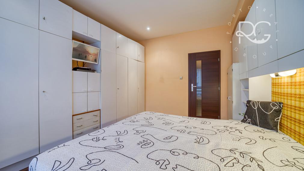 = REZERVOVANÉ = Staromestské bývanie v 3,5-izbovom byte v Bratislave I – Krížna ulica