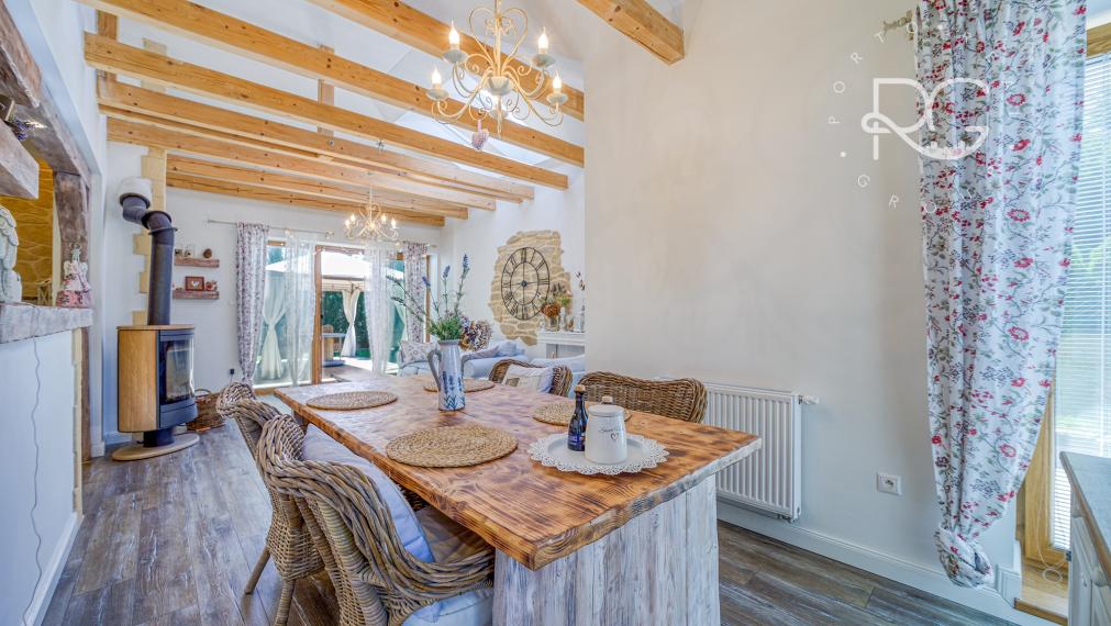 =REZERVOVANÉ=Krásny dizajnový 4i RD v lukratívnej lokalite na Veľkom jazere v Rovinke