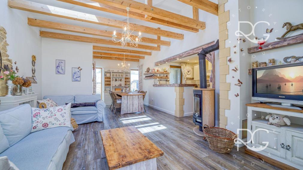 =REZERVOVANÉ=Krásny dizajnový 4i RD v lukratívnej lokalite na Veľkom jazere v Rovinke