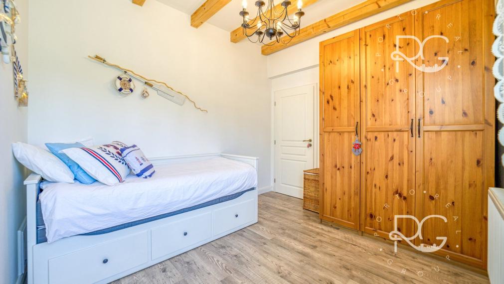 =REZERVOVANÉ=Krásny dizajnový 4i RD v lukratívnej lokalite na Veľkom jazere v Rovinke