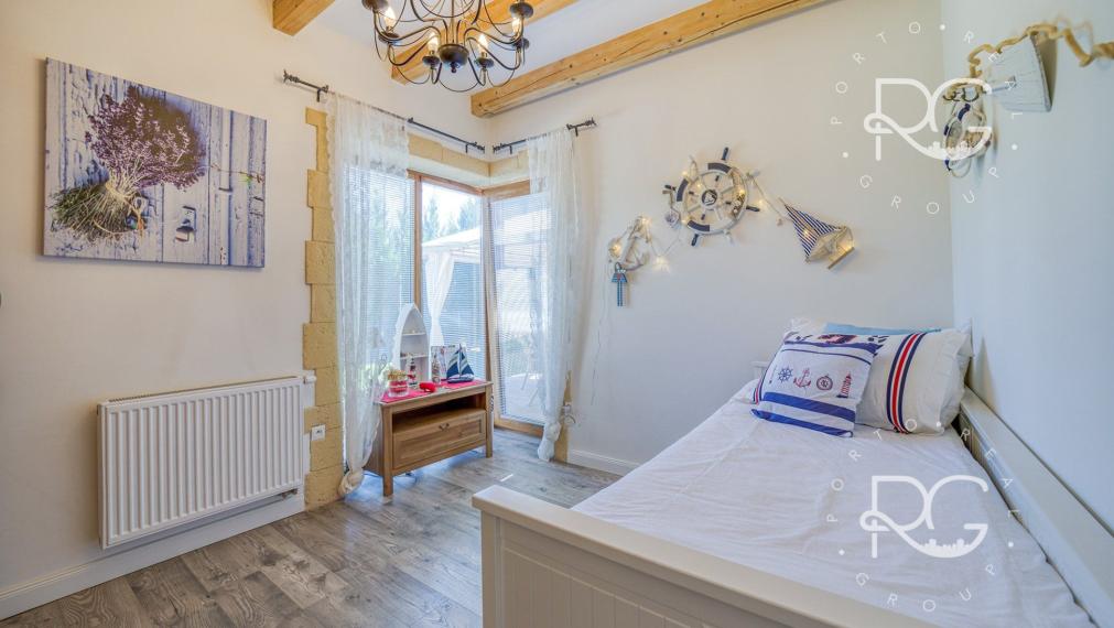 =REZERVOVANÉ=Krásny dizajnový 4i RD v lukratívnej lokalite na Veľkom jazere v Rovinke