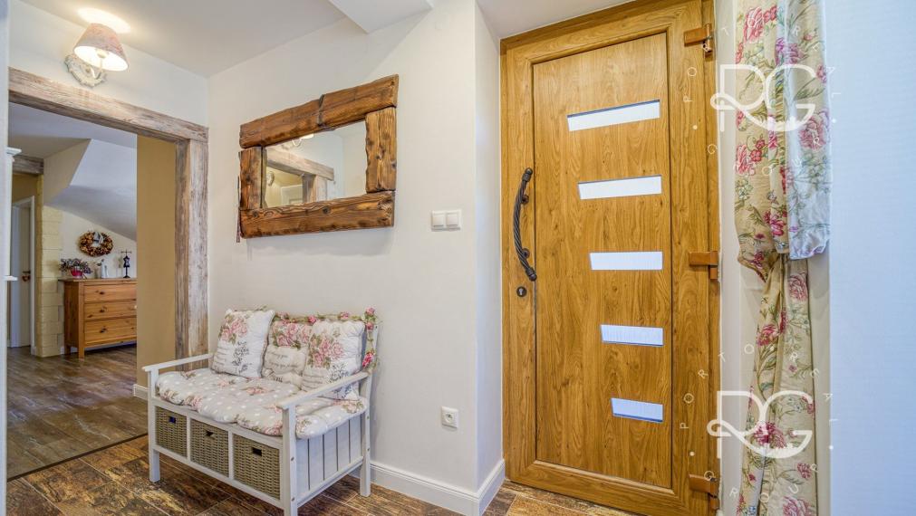 =REZERVOVANÉ=Krásny dizajnový 4i RD v lukratívnej lokalite na Veľkom jazere v Rovinke