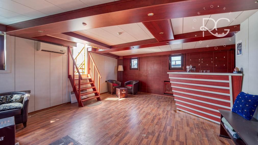 Pontón v TOP lokalite na Tyršovom nábreží