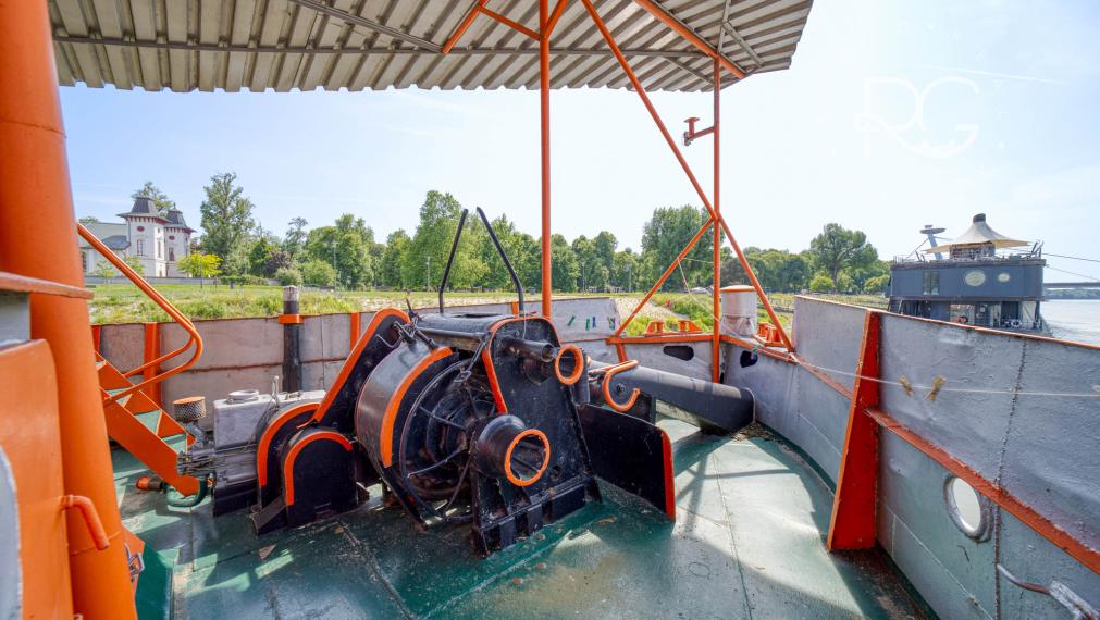 Pontón v TOP lokalite na Tyršovom nábreží