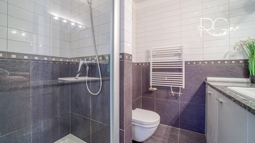 = PRENAJATÉ= 2-izbový byt s parkovaním, ul. Tomášikova, Bratislava III