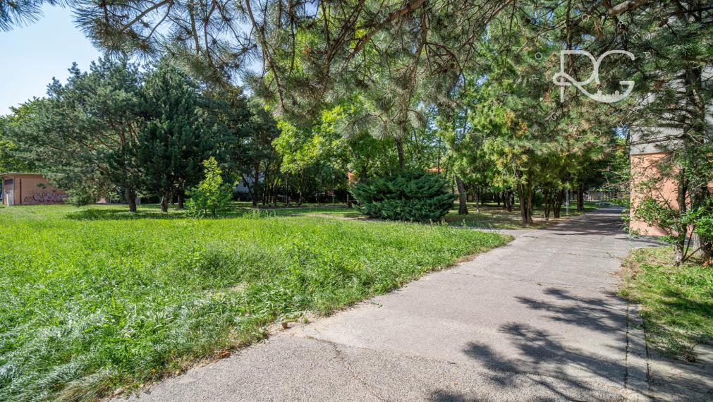 =PREDANÉ=Investičný 1izbový byt v Dúbravke