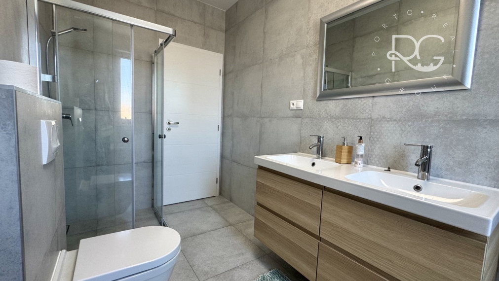 =PREDANÉ=Moderný dvojpodlažný 4izb RD v krásnej lokalite v Rovinke