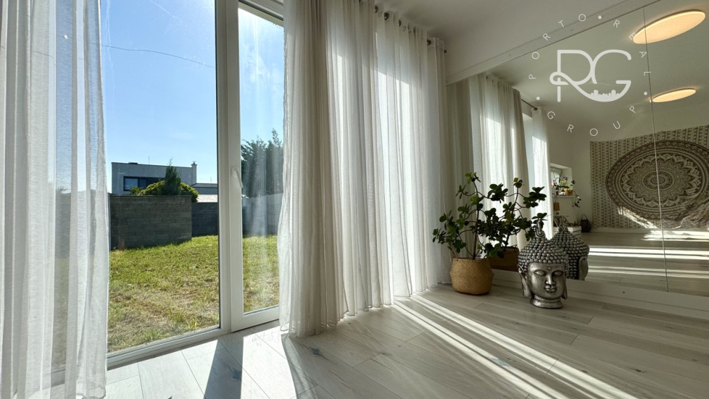 =PREDANÉ=Moderný dvojpodlažný 4izb RD v krásnej lokalite v Rovinke