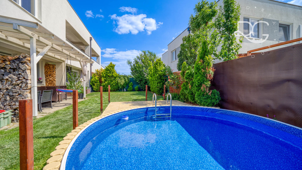 =PREDANÉ=Krásny 3izb byt s 2árovou záhradou a bazénom v RD v Rovinke