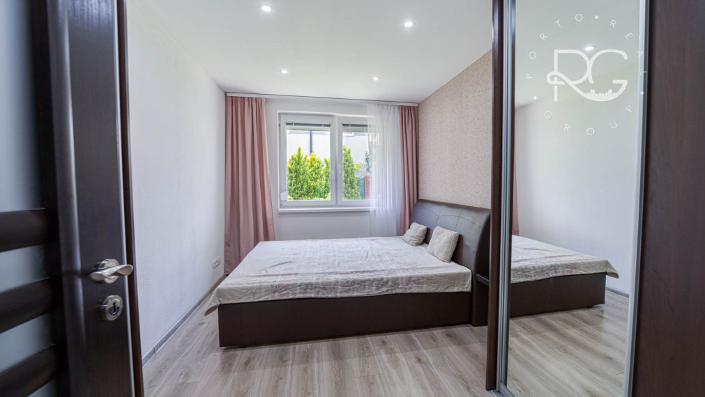 =PREDANÉ=Krásny 3izb byt s 2árovou záhradou a bazénom v RD v Rovinke