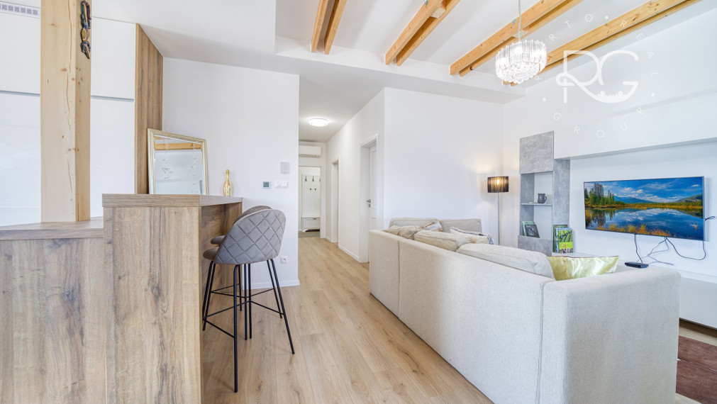 =PRENAJATÉ=Krásny dizajnový 3izb byt s terasou, šatníkom a parkovaním v novostavbe v najlepšej časti Šamorína