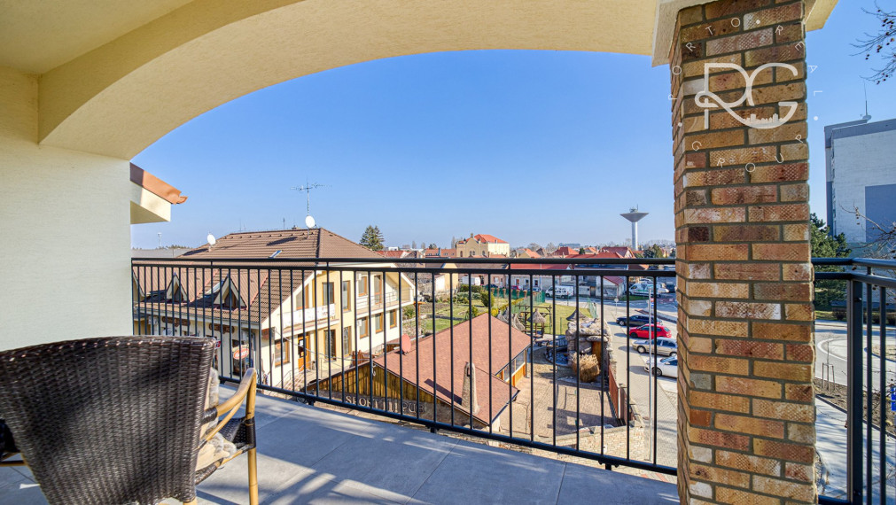 =PRENAJATÉ=Krásny dizajnový 3izb byt s terasou, šatníkom a parkovaním v novostavbe v najlepšej časti Šamorína