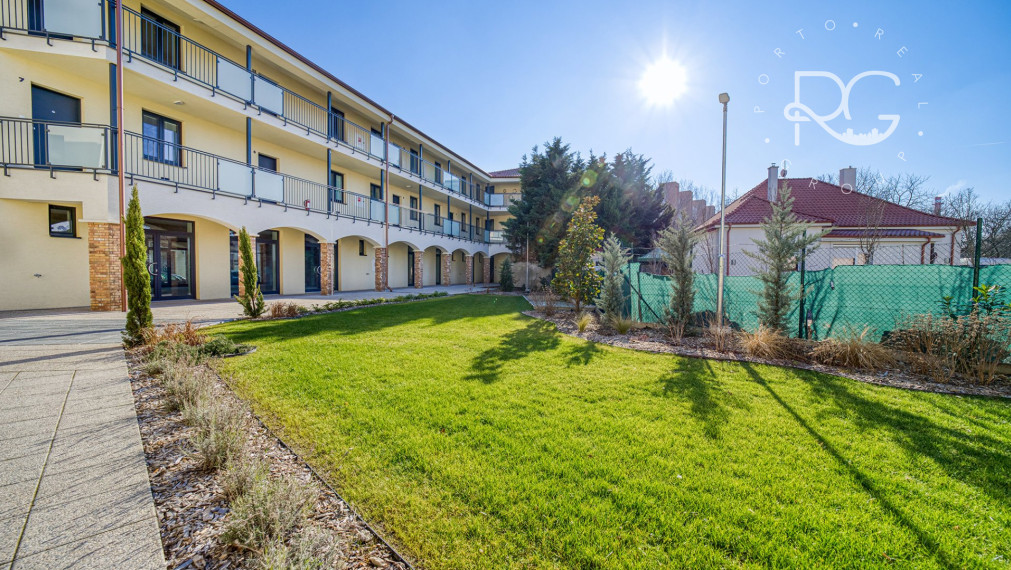 =PRENAJATÉ=Krásny dizajnový 3izb byt s terasou, šatníkom a parkovaním v novostavbe v najlepšej časti Šamorína