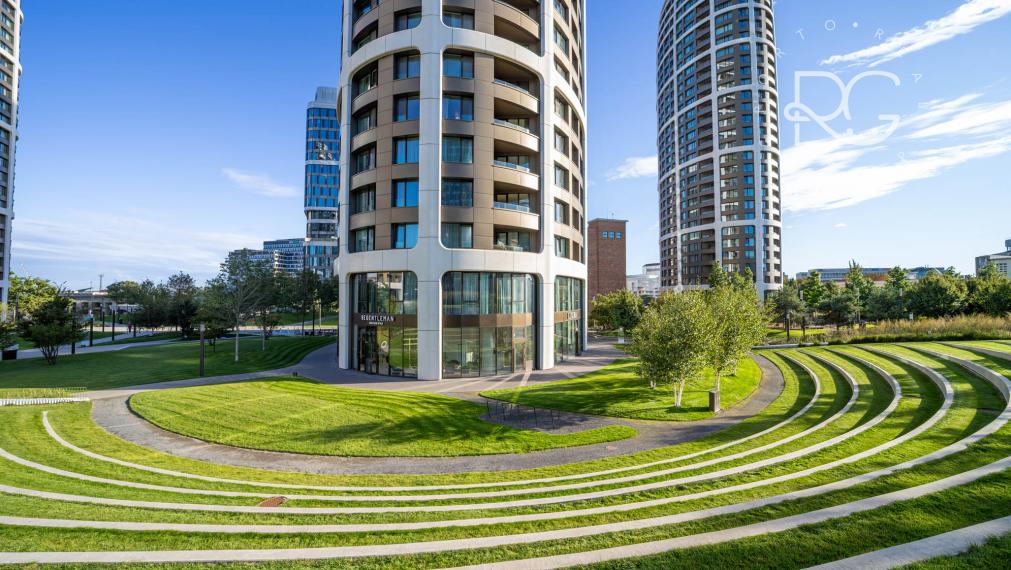 = PRENAJATÉ = 2-izbový luxusný byt s výhľadom na Staré Mesto – SKY PARK - VIDEO