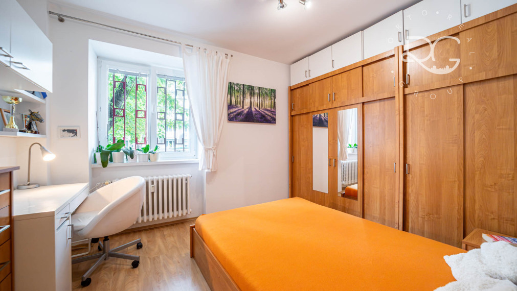 = PREDANÉ = Pokojné bývanie v srdci mesta – 3-izbový byt na Jelačičovej ulici