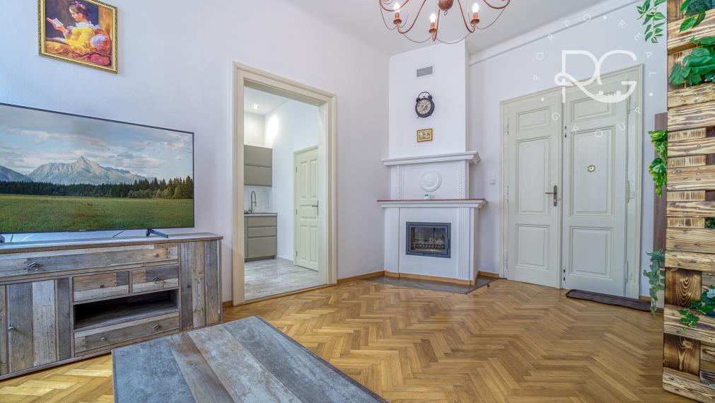 Krásny staromestský kompletne zariadený 2izb byt na Palisádoch na prenájom