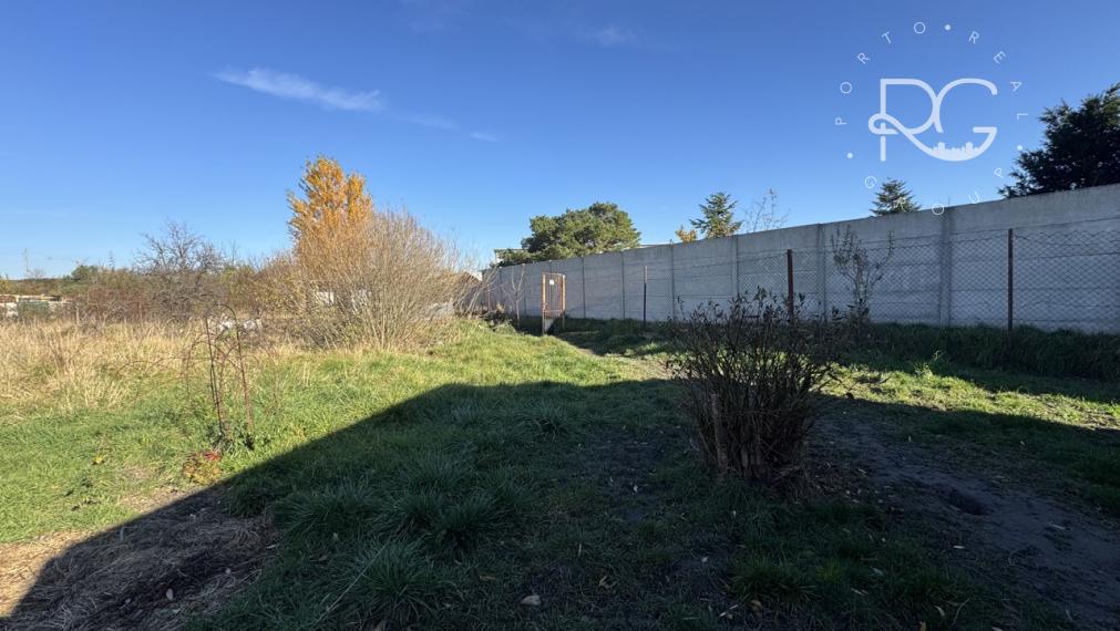 =PREDANÉ=Záhrada 626 m2 v peknej lokalite v Rači na Žabom Majeri za super cenu