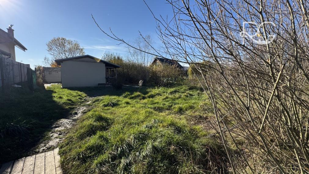 =PREDANÉ=Záhrada 626 m2 v peknej lokalite v Rači na Žabom Majeri za super cenu