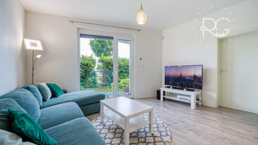 Príjemný 3-izbový byt s predzáhradkou a parkovaním TRI VODY - MALINOVO