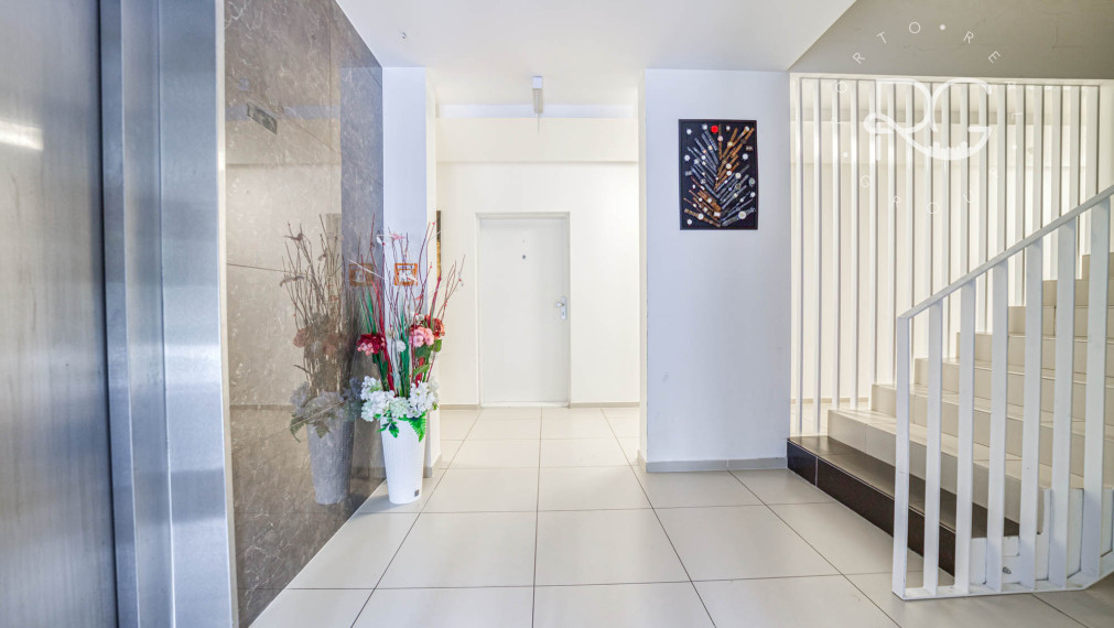 Príjemný 3-izbový byt s predzáhradkou a parkovaním TRI VODY - MALINOVO