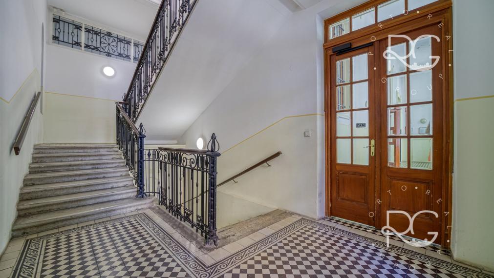 Krásna historická budova v Starom Meste na predaj