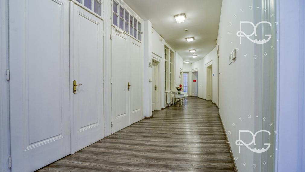 Krásna historická budova v Starom Meste na predaj