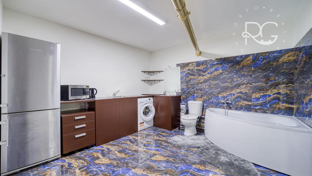 Zrekonštruovaný skladový priestor vo Vrakuni na prenájom