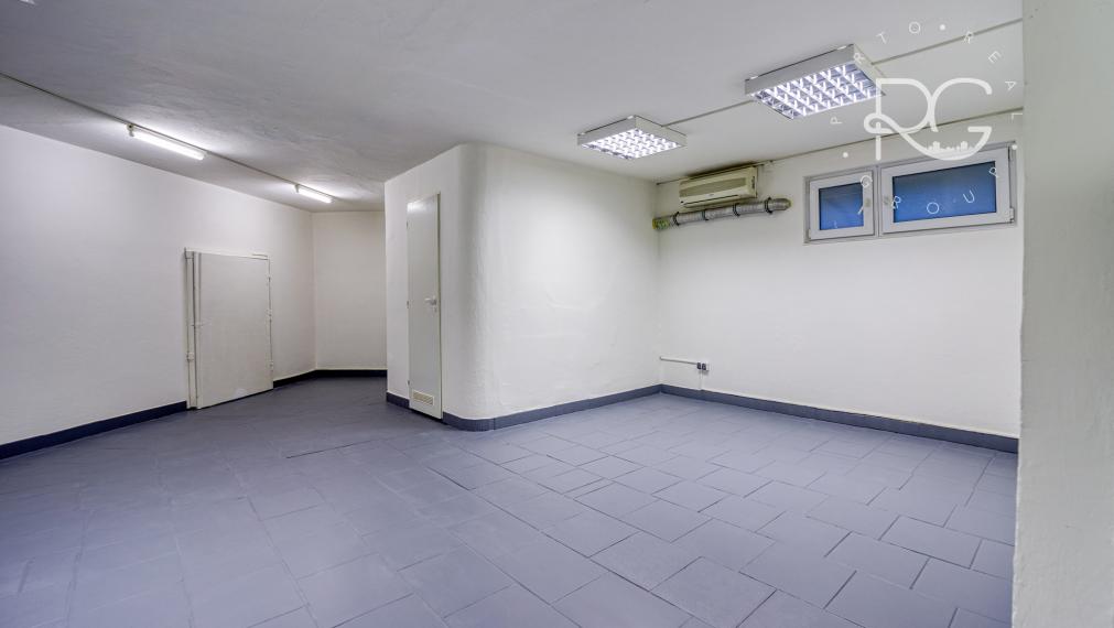 Zrekonštruovaný skladový priestor vo Vrakuni na prenájom