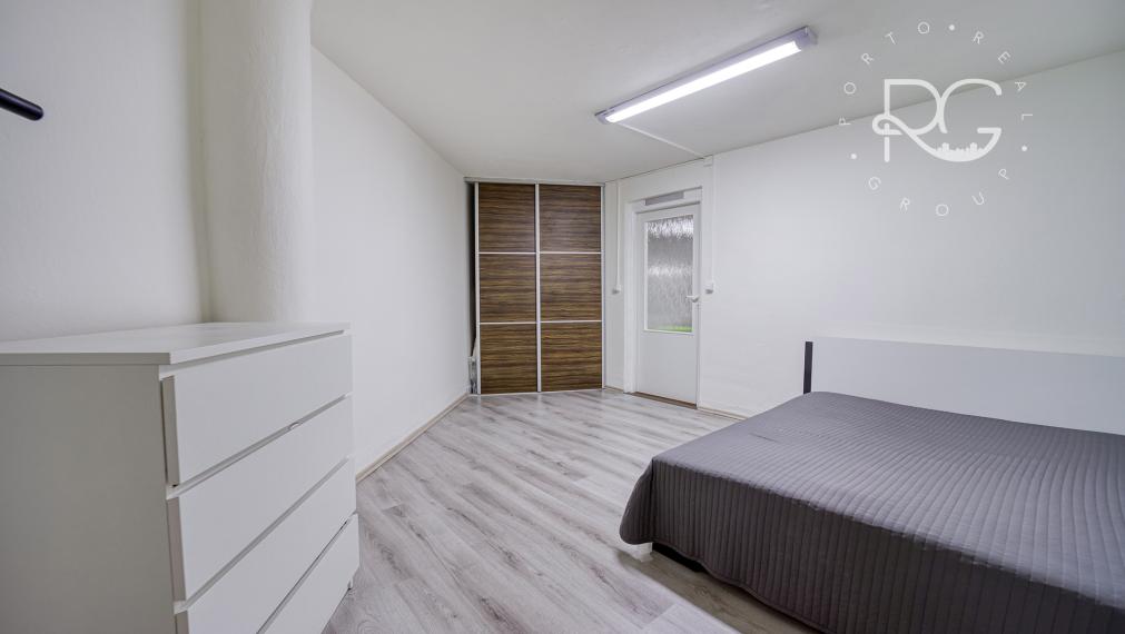 Zrekonštruovaný skladový priestor vo Vrakuni na prenájom