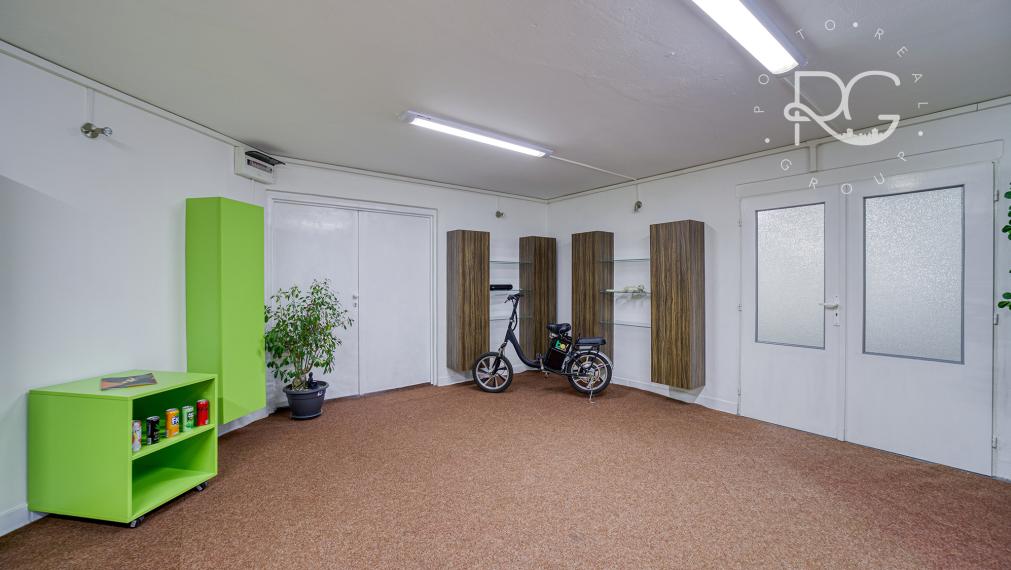 Zrekonštruovaný skladový priestor vo Vrakuni na prenájom