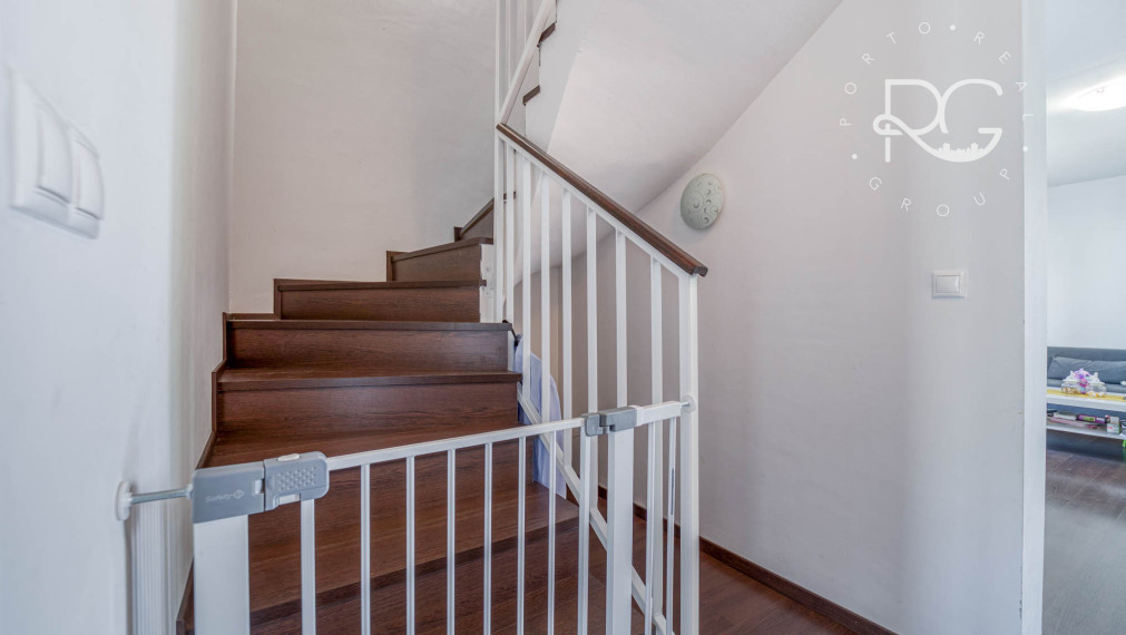 Posledný 5izb RD kompletne zariadený s garážou v krásnom prostredí v Čilistovskej lagúne