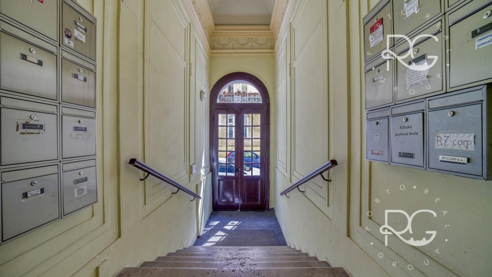 Krásna historická budova v Starom Meste na predaj