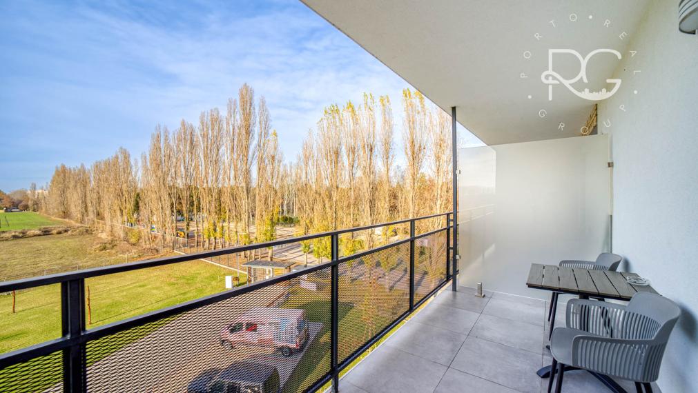 Štýlový kompletne zariadený 2 izbový apartmán s terasou - odpočet DPH