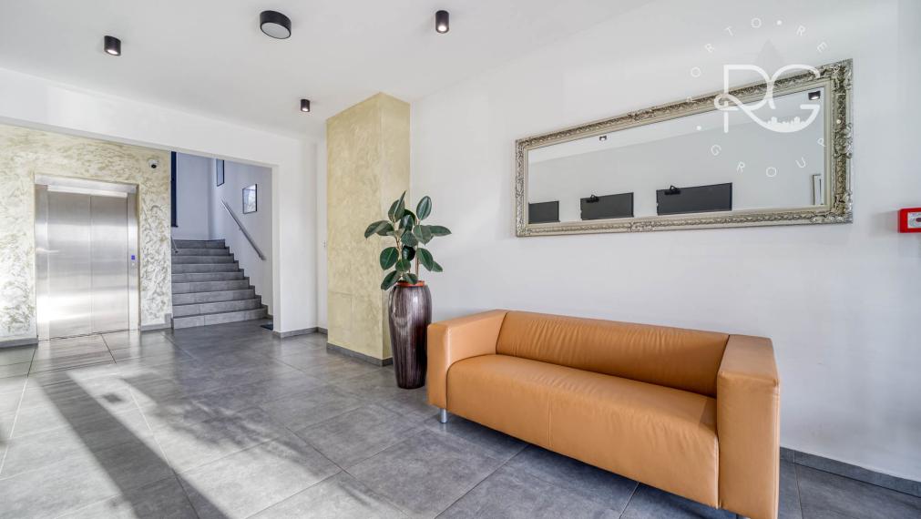 Štýlový kompletne zariadený 2 izbový apartmán s terasou - odpočet DPH