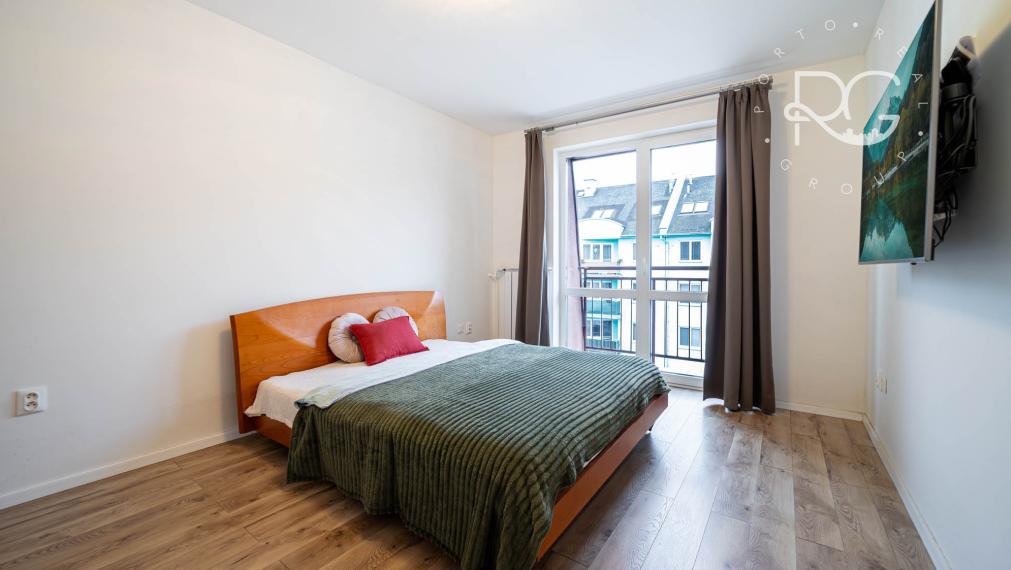 Pekný kompletne zrekonštruovaný a zariadený 2 izb byt 20 min.od BA