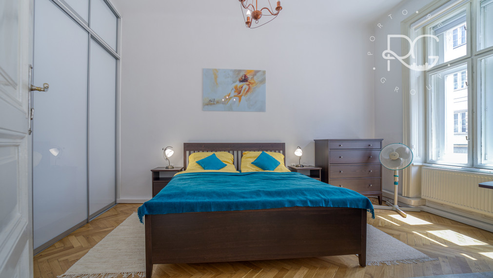 Krásny staromestský kompletne zariadený 2izb byt na Palisádoch na prenájom