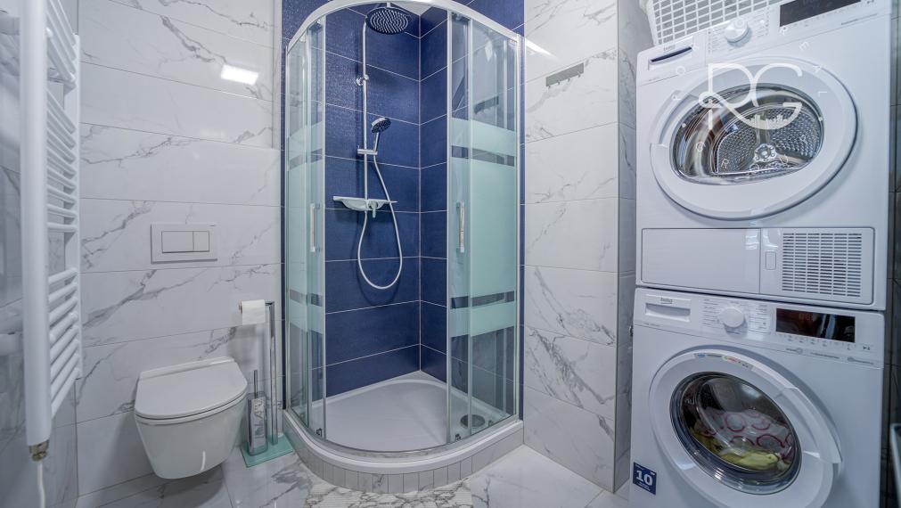 Krásny staromestský kompletne zariadený 2izb byt na Palisádoch na prenájom