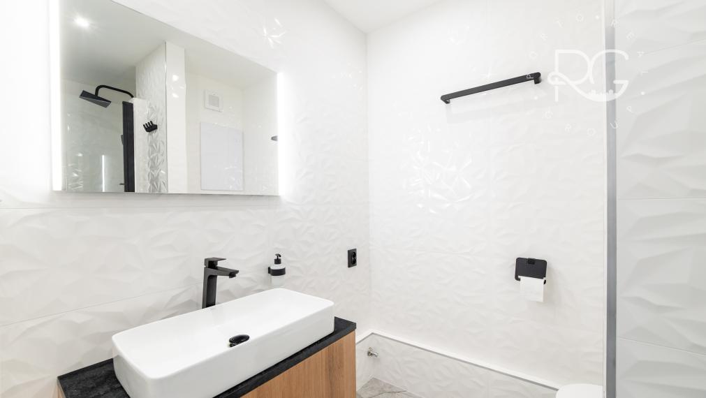 Slnečný 3-izbový byt s úchvatnými výhľadmi