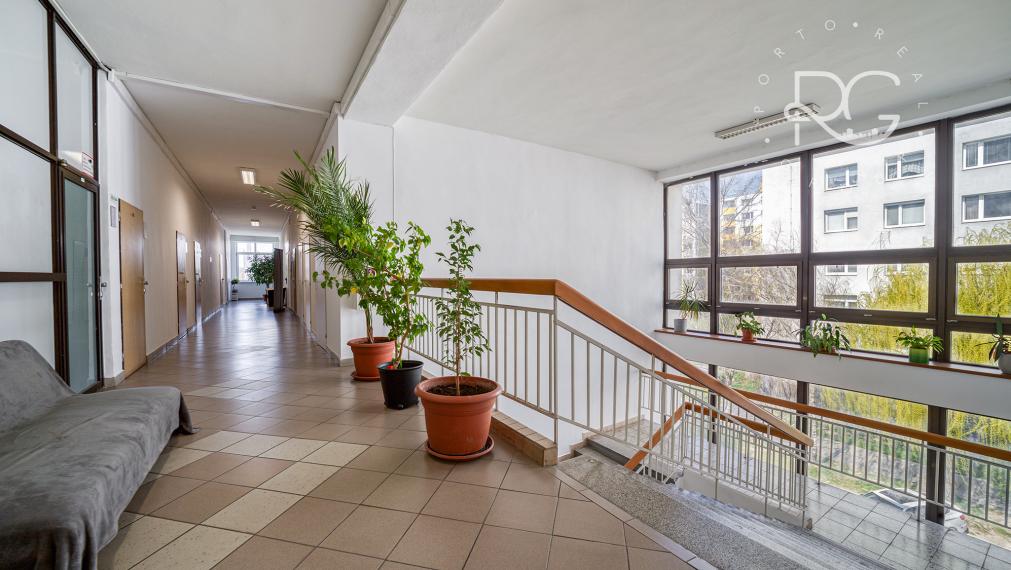 Na prenájom kancelária 39,29 m2 Wolkrova, Bratislava V – Petržalka