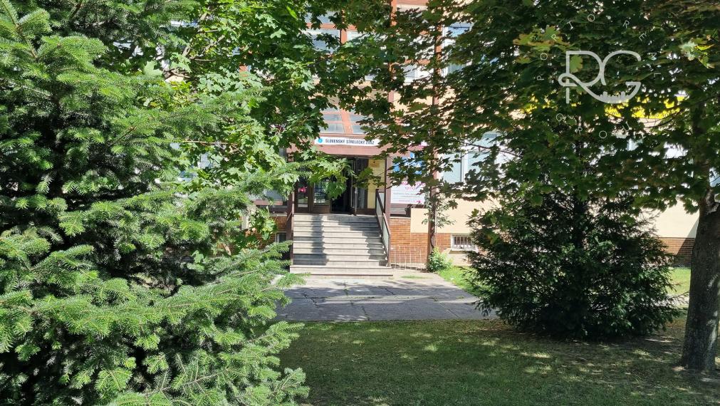 Na prenájom kancelária 39,29 m2 Wolkrova, Bratislava V – Petržalka